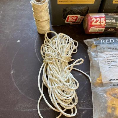 PORTABLE ELECTRIC FENCE AND HARDWARE