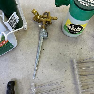 CHEMICAL SPRAYERS, ROUND-UP, SPRINKLER LINE, TROWELS COLLAPSING LEAF BAG AND SPRINKLER