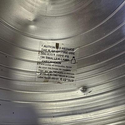 6 HEAT/HANGING LAMP HOUSINGS AND EXTENSION CORDS