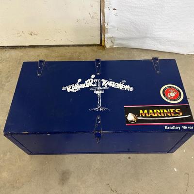 VINTAGE MARINE FOOT LOCKER