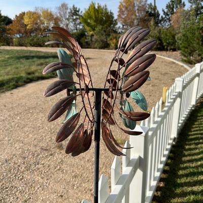 SPINNING YARD ART