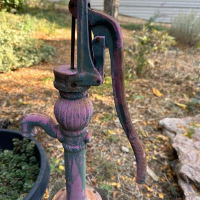 WATER PUMP YARD ART