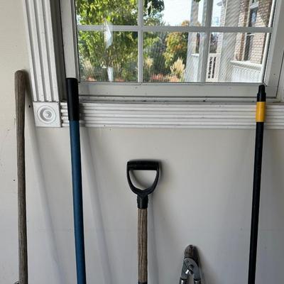 YARD AND GARDEN TOOLS