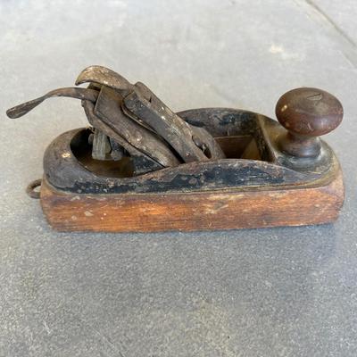 STANLEY 8" WOOD PLANE NO 24