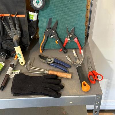 GARDENING TOOLS, SOLAR PATH LIGHTS & MORE