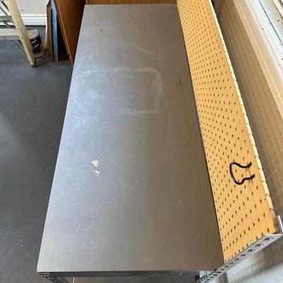 STEEL WORKBENCH WITH PEGBOARD BACK