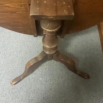 Pedestal Tilt Top Table (1BL-MG)