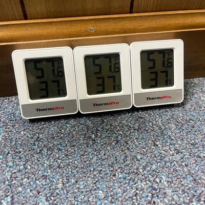 Desk Lamp, Thermometers & Flashlights (1BL-MG)