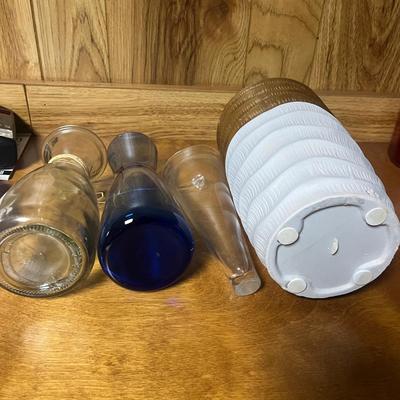 Collection of Vases (1BL-MG)