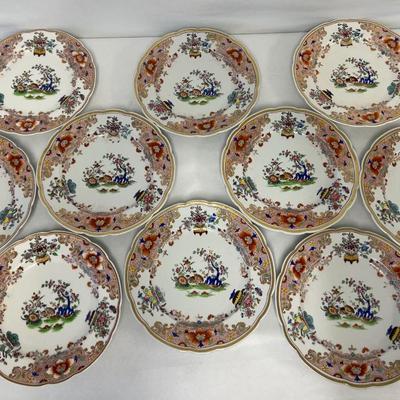 English Chamberlain Porcelain "Kakiemon" Dinner Plates