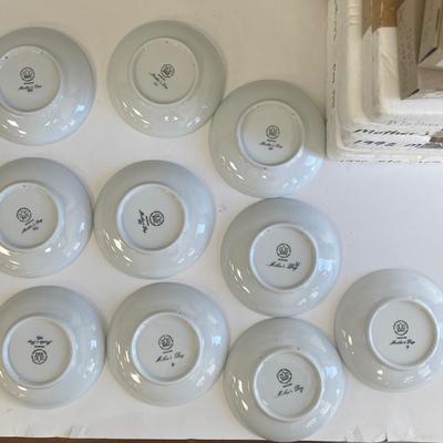 Royal Copenhagen Plates Years 1990-1999 Mother's Day Series