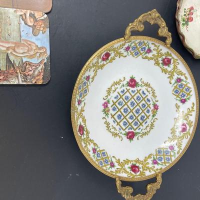 Prussiaa Porcelain Collection w/ Coasters