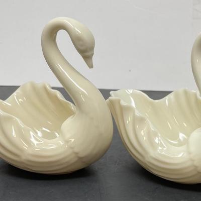 Lenux Figurine
