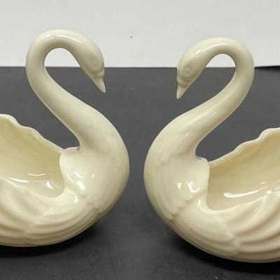 Lenux Figurine