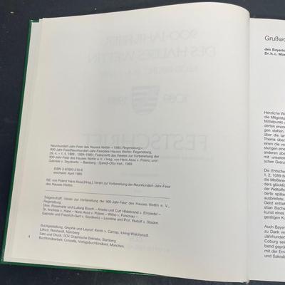 "900 Jahre Haus Wettin 1089-1989" by Hans Assa v. Polenz und Gabriele v. Seydewitz