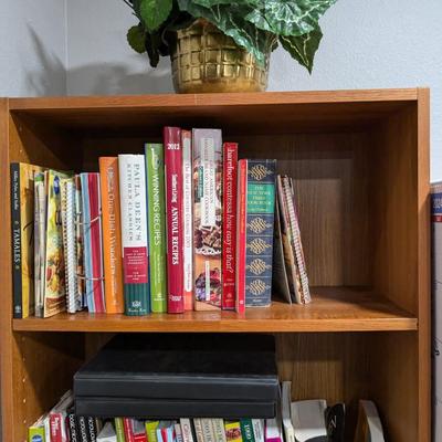 Books for RESALE!! Large lot of books and cookbooks