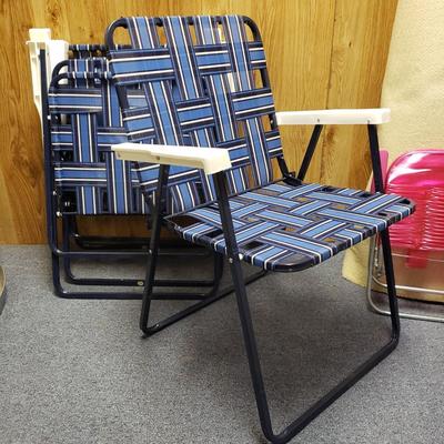 Four Lawn Chairs and a Child's Chair (1BL-KD)