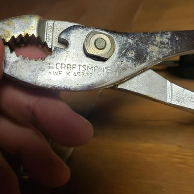 Hardware/Tool Lot (1BC-KD)