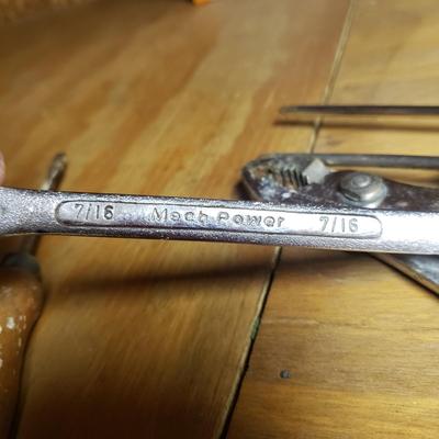 Hardware/Tool Lot (1BC-KD)