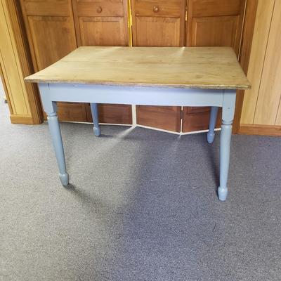 Rustic Wooden Farmhouse Table (1BC-KD)