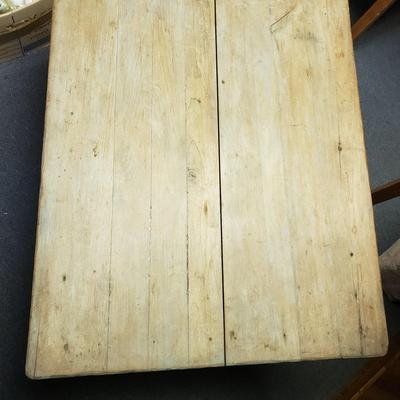 Rustic Wooden Farmhouse Table (1BC-KD)