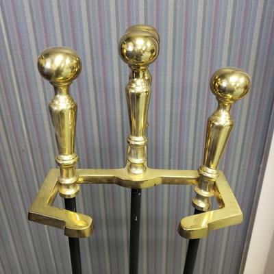 Brass and Cast Iron Fireplace Set (1BO-KD)