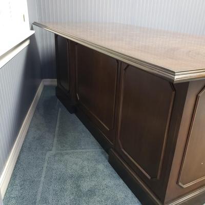 Jofco Executive Desk (1BO-KD)