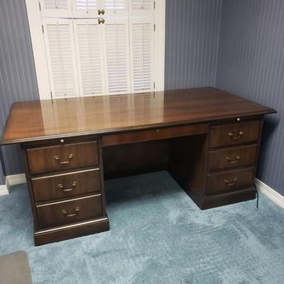 Jofco Executive Desk (1BO-KD)