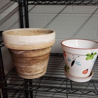 Large Lot of Plastic, Ceramic, & Tera Cotta Pots (G-KD)