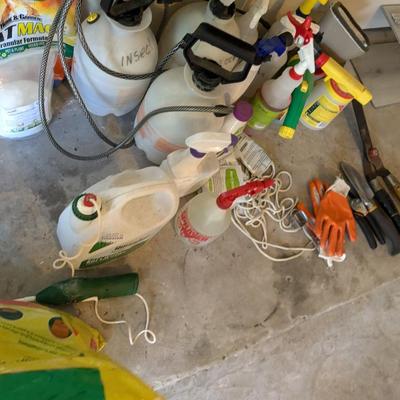 LOT lawn and garden items value: $425 3038262