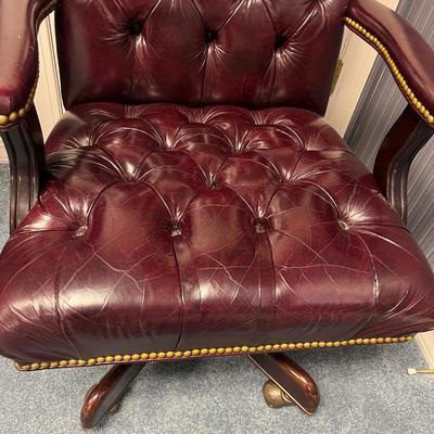 Faux Leather Tufted Office Chair With Brass Accents (1BO-MG)