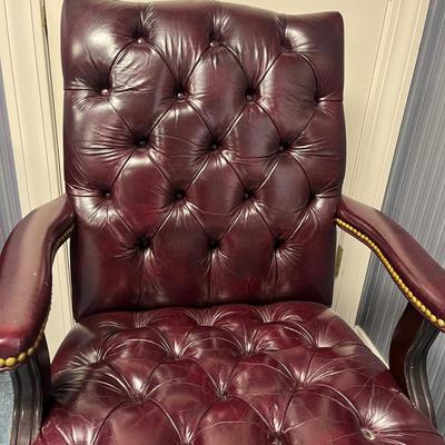 Faux Leather Tufted Office Chair With Brass Accents (1BO-MG)