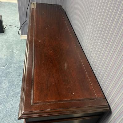Hekman Computer Desk (1BO-MG)