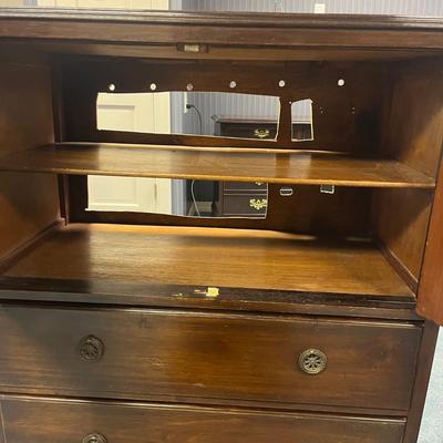 H. Chapman & Co. Siesta Solid Wood Cabinet (1BO-MG)