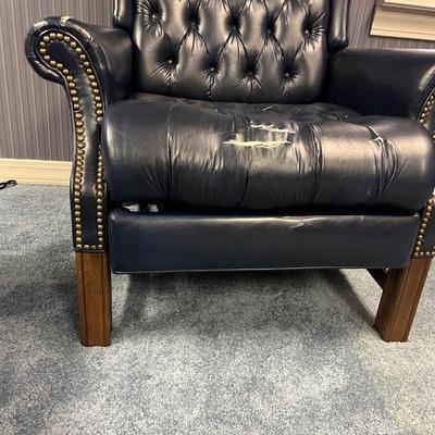 Faux Leather Recliner (1BO-MG)