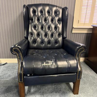Faux Leather Recliner (1BO-MG)