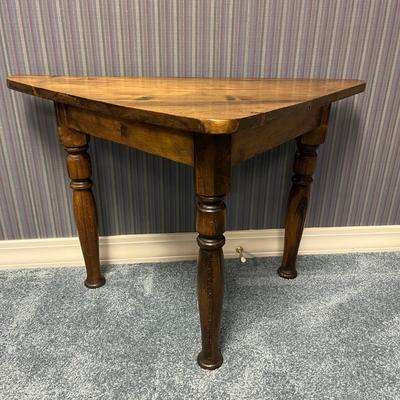 Triangle Side Table & Diamond Foot Stool (1BO-MG)
