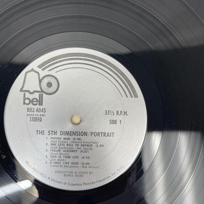 Vintage 33RPM Vinyl Record: The 5th Dimension - Portrait