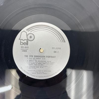 Vintage 33RPM Vinyl Record: The 5th Dimension - Portrait