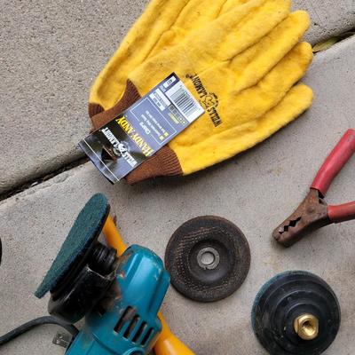 Lot of garage items and power tools