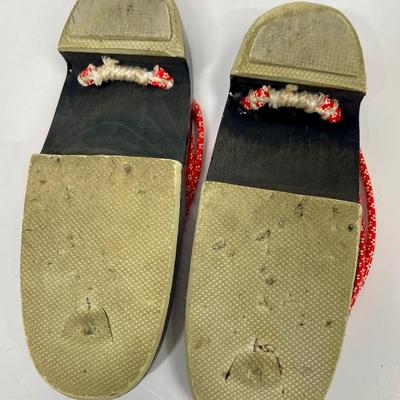 Japanese Women's Zori Wooden Sandals