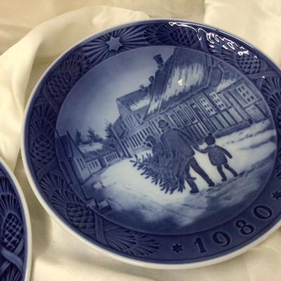 Royal Copenhagen Christmas Flow Blue Collector Plates 70, 80, 81