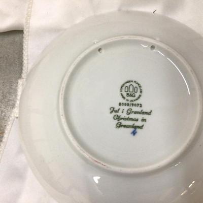 Denmark Copenhagen Flow Blue Collectible Christmas Plates 68, 70, and 72