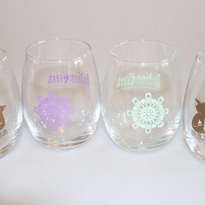 4 wine glasses labeled as "Indidian creek"