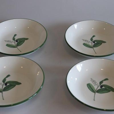 Large 12" Italian Salad/Pasta Bowl, Green Trim, Ribbed Sides, Olive Motif