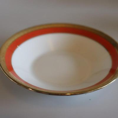 Vintage bone China miniature expresso cup and saucer from Italy Richard Ginoti (Lot of 7)