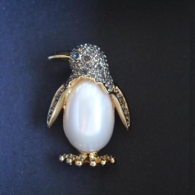 Penguin Pin