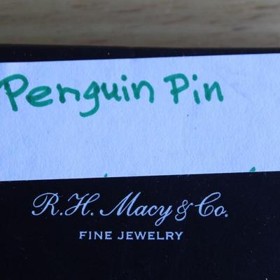 Penguin Pin