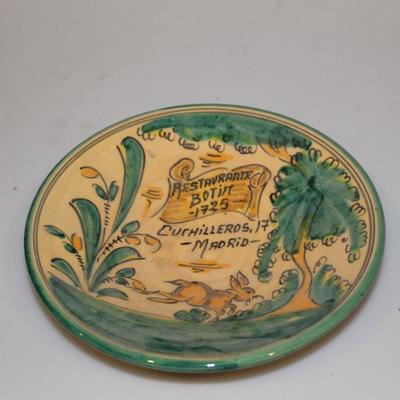 Vintage Decorative Ceramic 3D Plate 