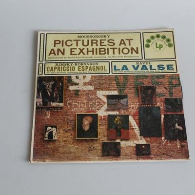 Pictures at an Exhibition